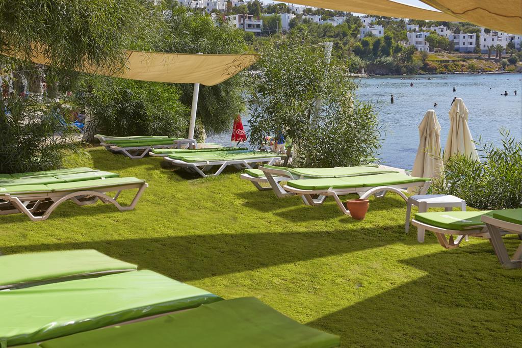 Meteor Beach Hotel Turgutreis Esterno foto