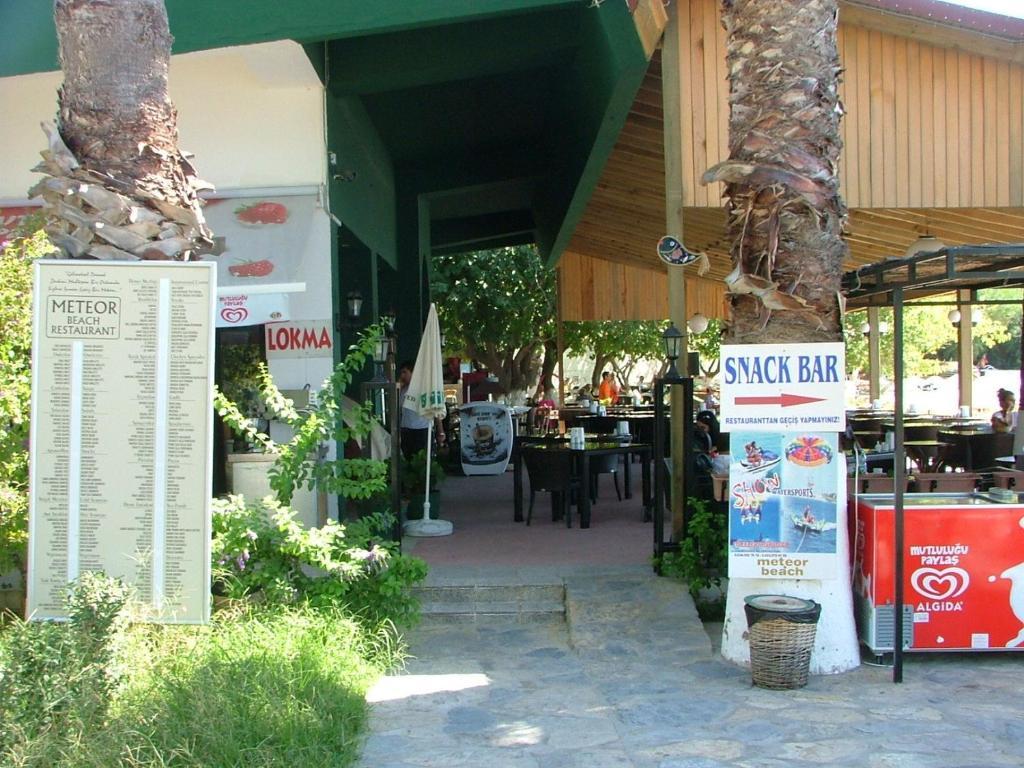 Meteor Beach Hotel Turgutreis Esterno foto